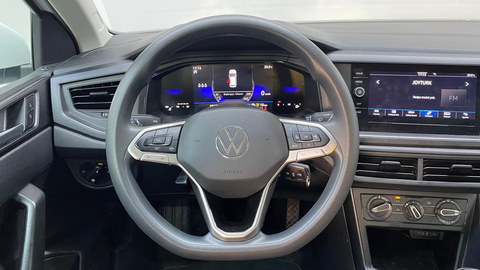 VOLKSWAGEN POLO 13